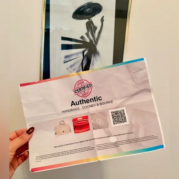 DOONEY & BOURKE SIGNATURE ZIP SATCHEL/ CROSSBODY WITH COA- NWOT - Picture 13 of 15